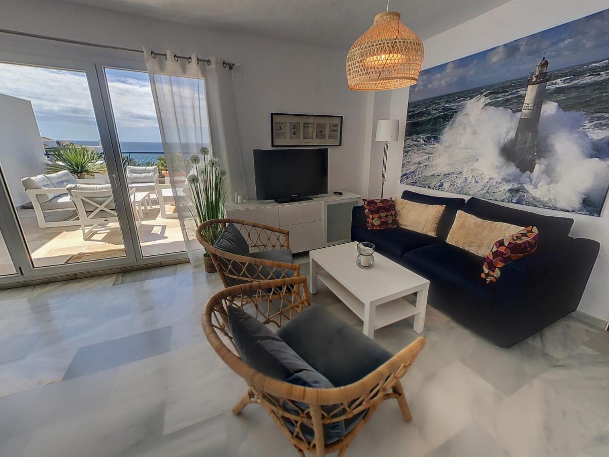 Frontline Beach Penthouse In Mi Capricho Sitio de Calahonda Exterior foto